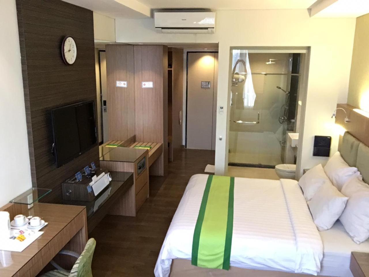 Hotel Wisata Niaga Purwokerto Dış mekan fotoğraf
