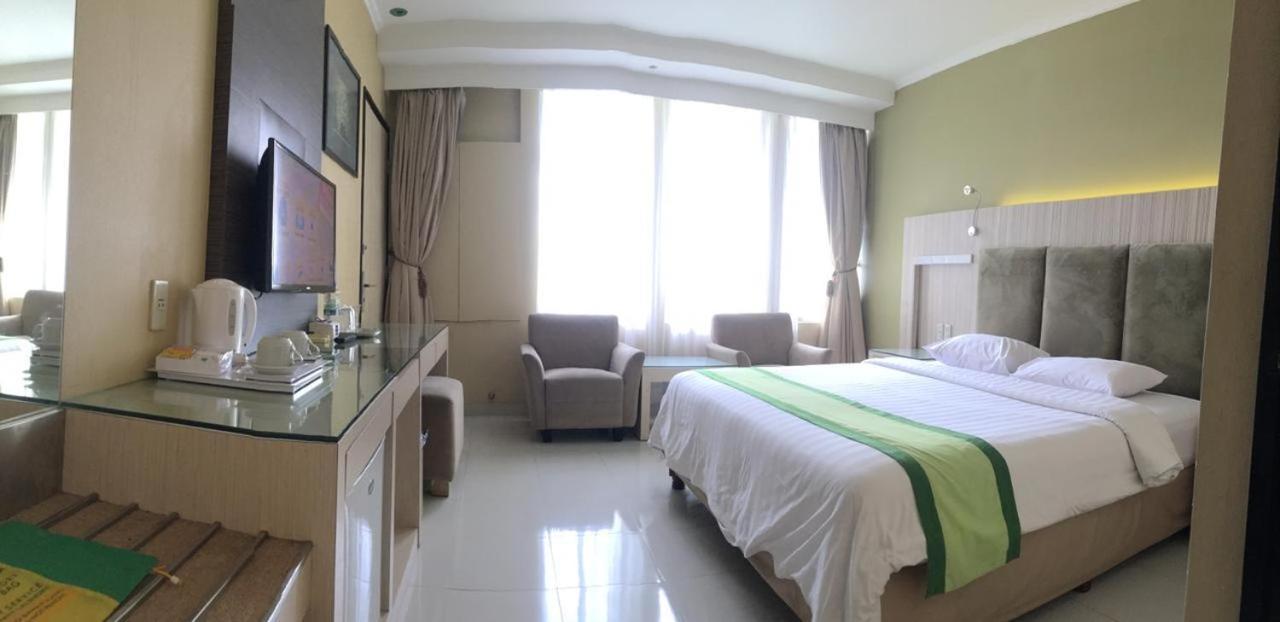 Hotel Wisata Niaga Purwokerto Dış mekan fotoğraf