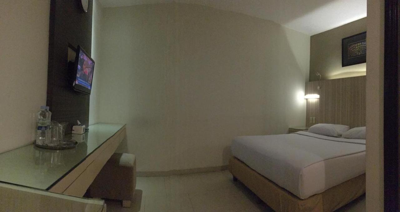 Hotel Wisata Niaga Purwokerto Dış mekan fotoğraf